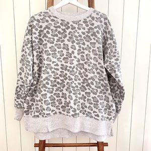 Leopard sweatshirt size M